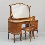 1083 8558 DRESSING TABLE